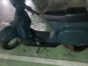 VEND VESPA ANCIEN