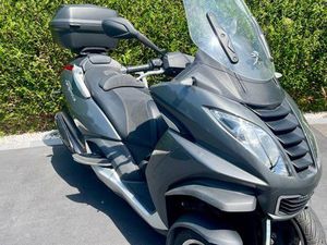 PEUGEOT MÉTROPOLIS 400 CC