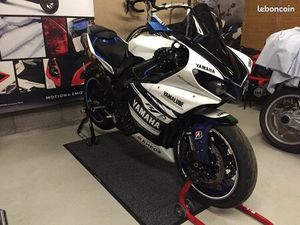 YAMAHA R1 CROSSPLANE ÉDITION LIMITÉE NUMÉROTÉ