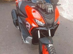 SCOOTER APRILIA SR GT