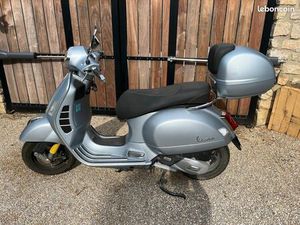 VESPA GTS 125 SUPER