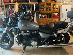 VENDS MOTO TRIUMPH THUNDERBIRD