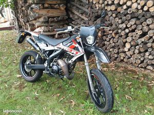 MOTO RIEJU MRT 50 CC