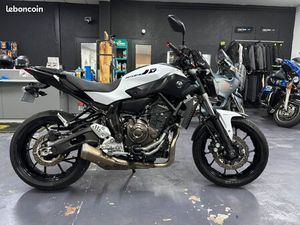 YAMAHA MT-07