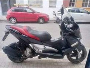 GILERA - NEXUS 250