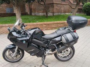 BMW - F 800 ST