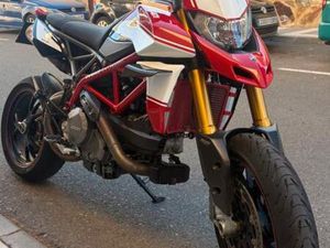 DUCATI - HYPERMOTARD 950 SP
