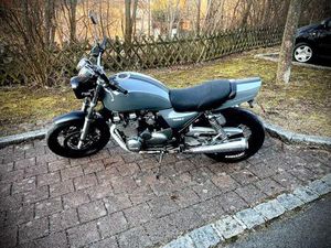 KAWASAKI ZEPHYR CAFERACER