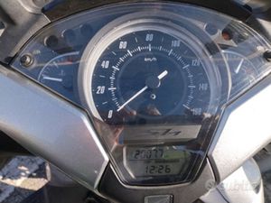 SCOOTER HONDA SH 150I CON ABS