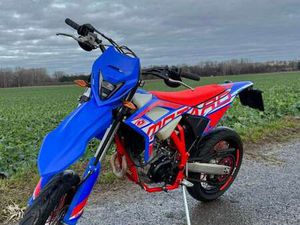 125 R