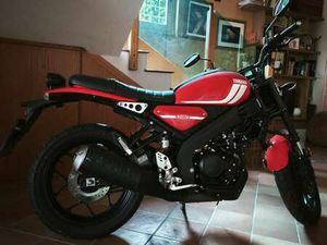 YAMAHA XSR 125 ROSSO