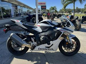 2025 HONDA® CBR1000RR