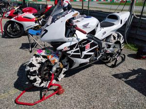 HONDA CBR600RR