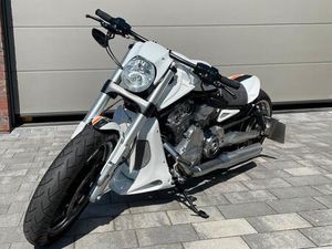 HARLEY DAVIDSON V ROD MUSCLE