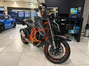 KTM 1290 SUPER DUKE R