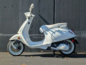 2023 VESPA SPRINT 150