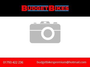 YAMAHA R125 1 OWNER - LOW MILEAGE COMES WITH NEW MOT AND WARRANTY 124 CC