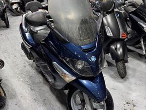 PIAGGIO X EVO 125 CC