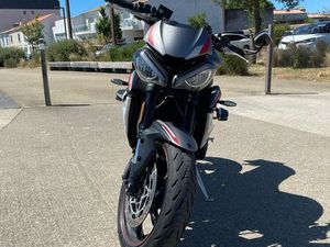 STREET TRIPLE 765R