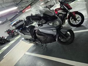 BURGMAN 650 EXECUTIVE CONSOMMABLES NEUFS