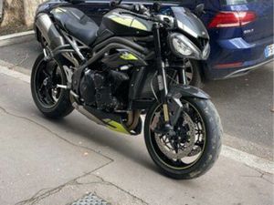 SPEED TRIPLE 1050 RS
