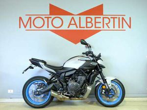 YAMAHA MT-07 GRIGIO