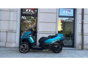 VENDO PEUGEOT METROPOLIS 400I ALLURE (2021) USATA A SARONNO (CODICE 9873134) - MOTO.IT