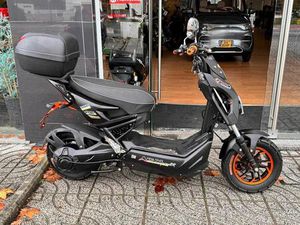 MOTA ELÉTRICA ESCOOTER - MOTA SEM CARTA VISEU