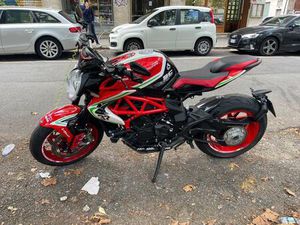 VENDO MV AGUSTA BRUTALE 800 RC (2019) USATA A CHERASCO (CODICE 9872853) - MOTO.IT