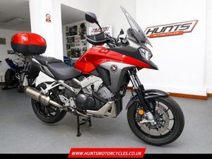 2015, '15 HONDA VFR800X CROSSRUNNER. SAT NAV, AKRO. SEE TEXT FOR SPEC. £5,495