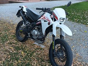 YAMAHA XT 125 X