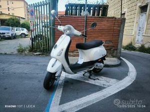 VESPA LX50