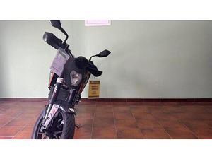 VENDO KTM 200 DUKE ABS (2011 - 15) USATA A ROMA (CODICE 9873766) - MOTO.IT