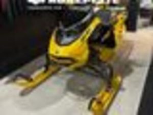 X-RS 600R E-TEC WITH COMPETITION PACKAGE