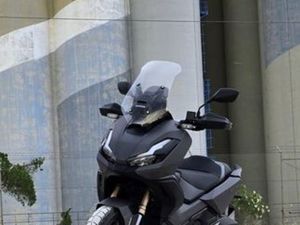 HONDA ADV 350 MENOS DE 10000 KM'S CORROIOS