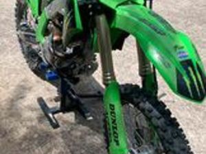 KAWASAKI KX250