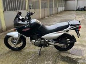 SUZUKI XF650 FREEWIND