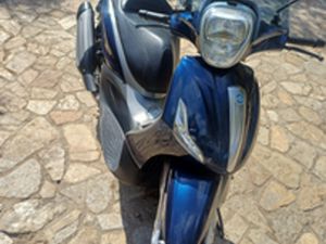 BEVERLY 350 TOURING SPORT