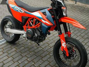 KTM 690 SMCR EZ 2024 MAPPING AKRAPOVIC WENIG KM 1.HD