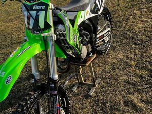 KAWASAKI KX 125