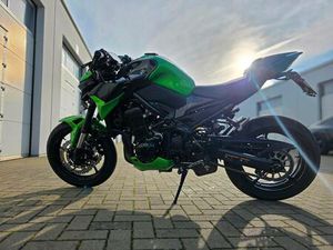KAWASAKI Z900 PERFORMANCE