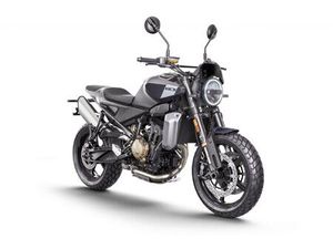 HUSQVARNA SVARTPILEN 801