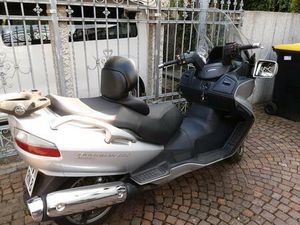 SUZUKI BURGMAN 650 EXECUTIVE