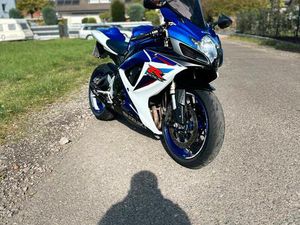 SUZUKI GSXR 600 K7