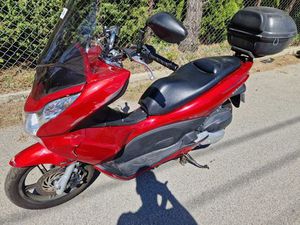 HONDA PCX 125CM3 NISKI PRZEBIEG PALI JEŹDZI BIALOBRZEGI