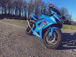 SUZUKI GSX-R 1000 K8 RIZLA LIMITED EDITION