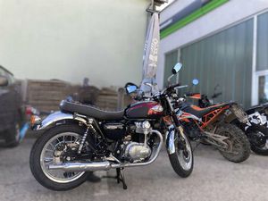 MOTO NEUVE: KAWASAKI W800