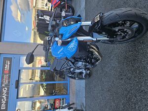 MOTO NEUVE: SUZUKI GSX-8S