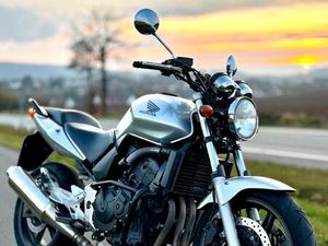 HONDA CBF 600 N OHNE ABS PC38 MWST AUSWEISBAR