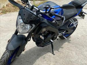 YAMAHA MT 125
